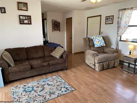 159 Main St, Bretz, WV 26524 photo 7