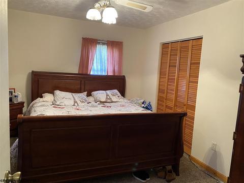 27 Main St, Enterprise, WV 26568 photo 17