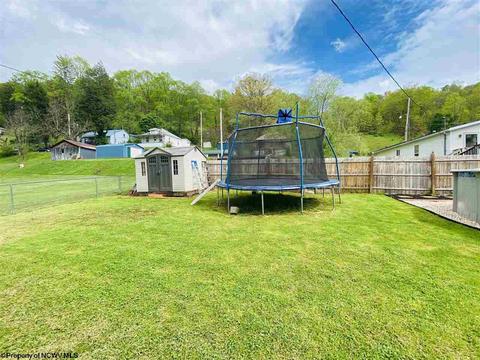 101 Randolph St, Salem, WV 26426 photo 15