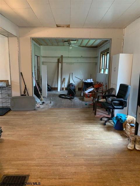 371 Maple Ave, Philippi, WV 26416 photo 7