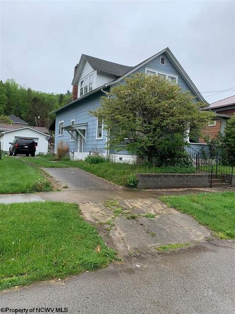 371 Maple Ave, Philippi, WV 26416 photo 2