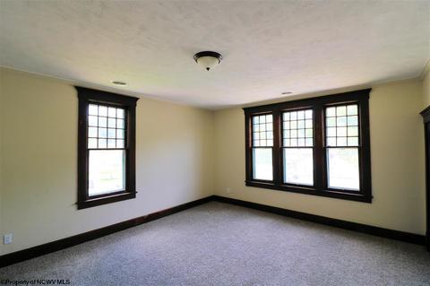 110 Valley St, Salem, WV 26426 photo 13