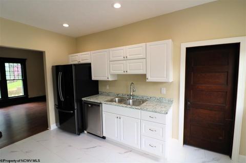110 Valley St, Salem, WV 26426 photo 5