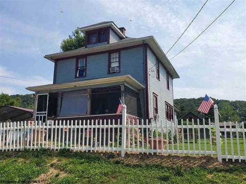 405 Meadow Ave, Mannington, WV 26582 photo 2