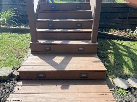 147 Plainfield Ave, Anmoore, WV 26323 photo 7