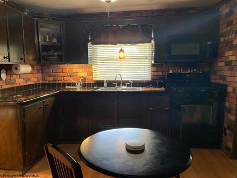 147 Plainfield Ave, Anmoore, WV 26323 photo 24