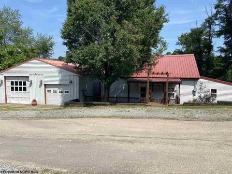 147 Plainfield Ave, Anmoore, WV 26323 photo 1