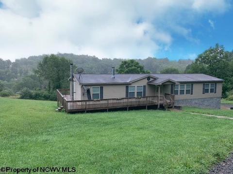 115 Michael Development Rd, Fairmont, WV 26554 photo 1
