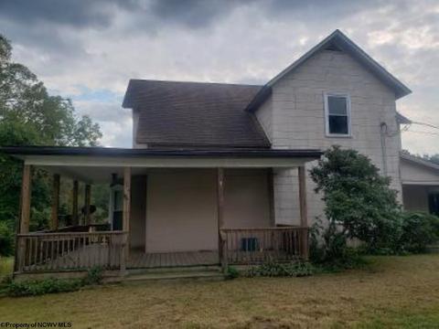 104 Curtin Ave, Sutton, WV 26601 photo 7
