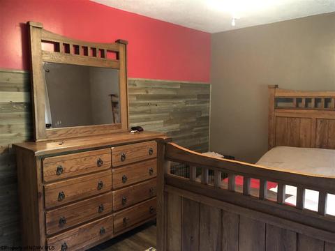 324 Knights Ln, Sutton, WV 26601 photo 11