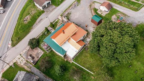 403 E High St, Terra Alta, WV 26764 photo 18
