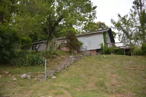 63 Ella St, Mount Clare, WV 26408