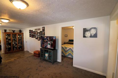 1408 E Main St, Salem, WV 26426 photo 9