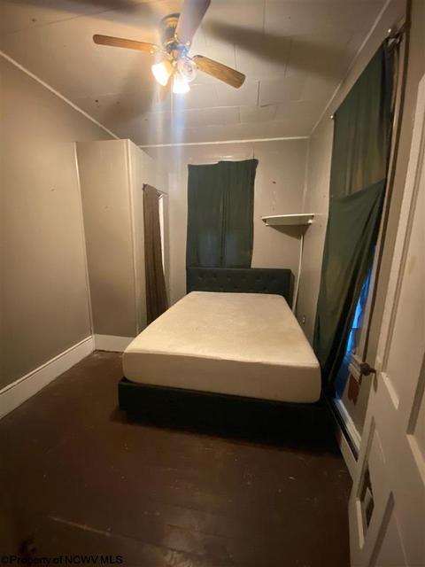 107 Valley St, Salem, WV 26426 photo 6