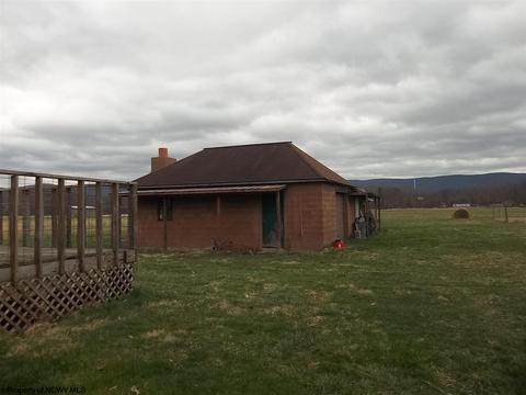 86 Benjamin Dr, Beverly, WV 26253 photo 18