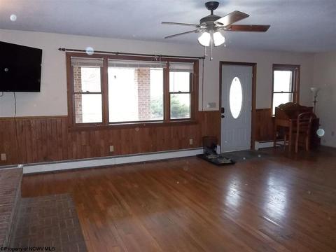86 Benjamin Dr, Beverly, WV 26253 photo 3