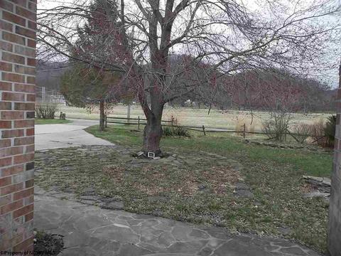 86 Benjamin Dr, Beverly, WV 26253 photo 16