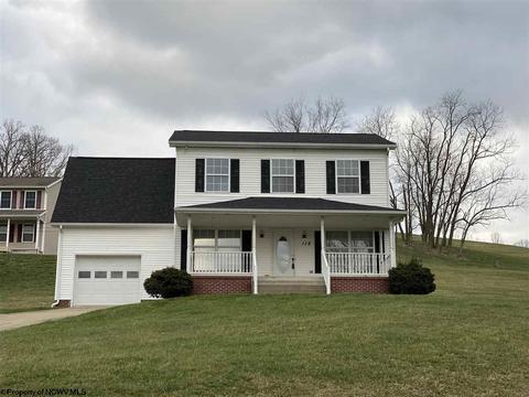 118 Eagle Ln, Mount Clare, WV 26408 photo 1