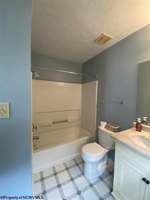 118 Eagle Ln, Mount Clare, WV 26408 photo 7