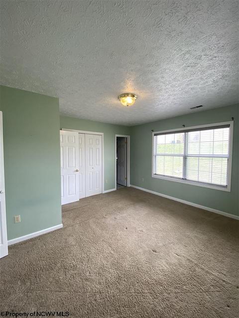 118 Eagle Ln, Mount Clare, WV 26408 photo 6