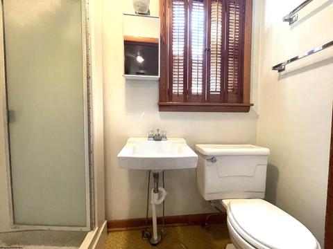187 W Main St, Salem, WV 26426 photo 12