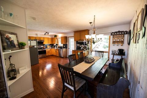 537 Pineview Dr, Elkins, WV 26241 photo 11