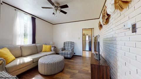 900 Sunset Dr, Mannington, WV 26582 photo 8