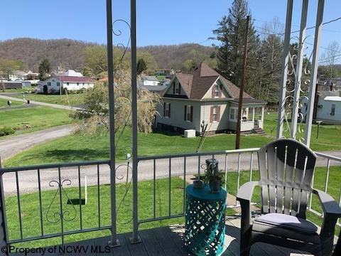 900 Sunset Dr, Mannington, WV 26582 photo 6
