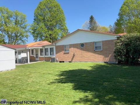 105 Ferndale Dr, Elkins, WV 26241 photo 5