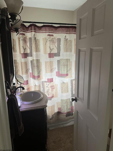 123 E Smith St, Bridgeport, WV 26330 photo 9