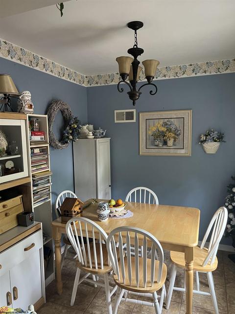 123 E Smith St, Bridgeport, WV 26330 photo 6