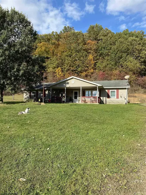 880 Knawl Fork Rd, Walkersville, WV 26447