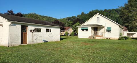 162 Beech Ave, Philippi, WV 26416 photo 4