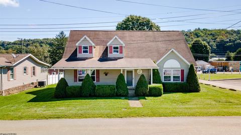 46 N Main St, Bruceton Mills, WV 26525