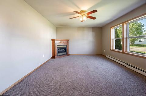 46 N Main St, Bruceton Mills, WV 26525 photo 6
