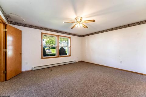 46 N Main St, Bruceton Mills, WV 26525 photo 10