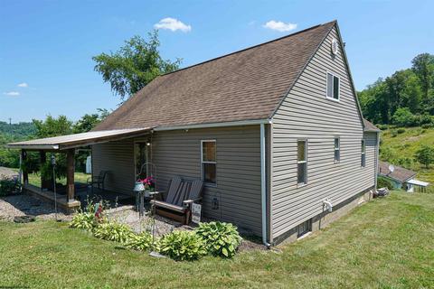 553 S Pike St, Shinnston, WV 26431