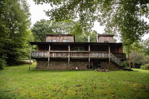 63 Mountain Vista Dr, Webster Springs, WV 26288