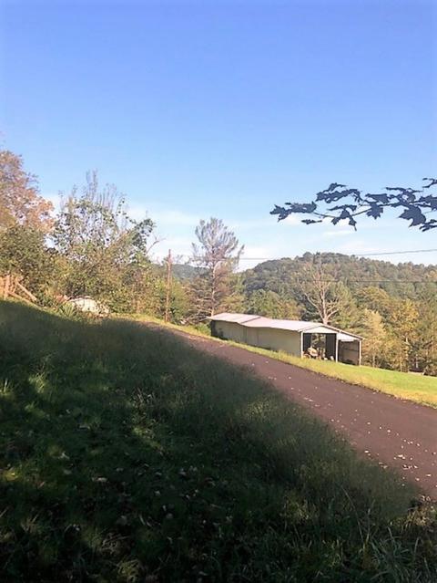 906 Dickson St, Mannington, WV 26582 photo 15