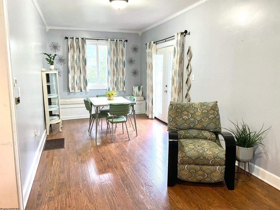  649 Court Ave, Weston, WV 26452 photo 8