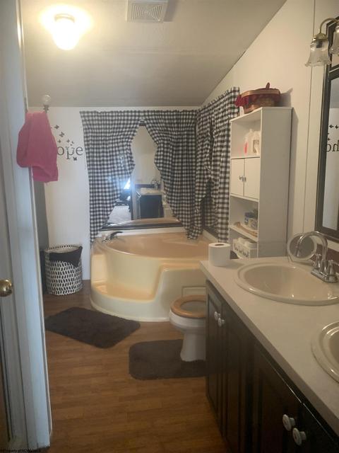 1362 River Rd, Walton, WV 25286 photo 9