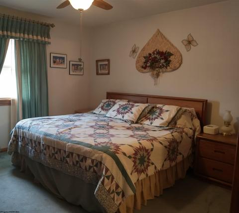 148 Liberty St, Salem, WV 26426 photo 10