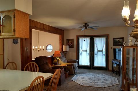 148 Liberty St, Salem, WV 26426 photo 9