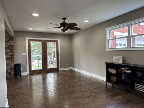 107 E Olive St, Bridgeport, WV 26330 photo 11
