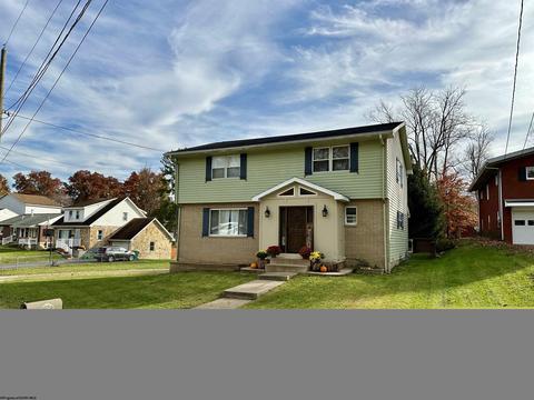 107 E Olive St, Bridgeport, WV 26330 photo 1