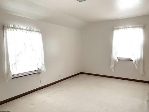 111 Monroe St, Mannington, WV 26582 photo 12