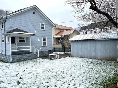 111 Monroe St, Mannington, WV 26582 photo 14