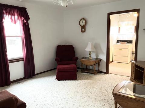 111 Monroe St, Mannington, WV 26582 photo 4