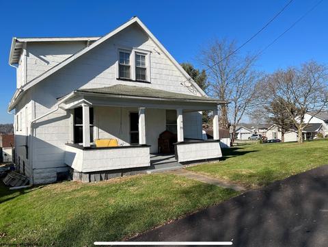 358 Blaine St, Fairmont, WV 26554