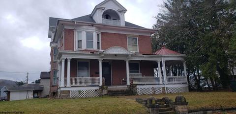 35 S Florida St, Buckhannon, WV 26201